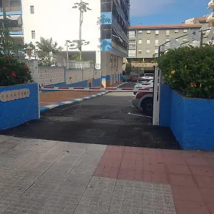 https://acogedor-estudio-con-piscina-y-cerca-de-la-playa.tenerifehoteles.net